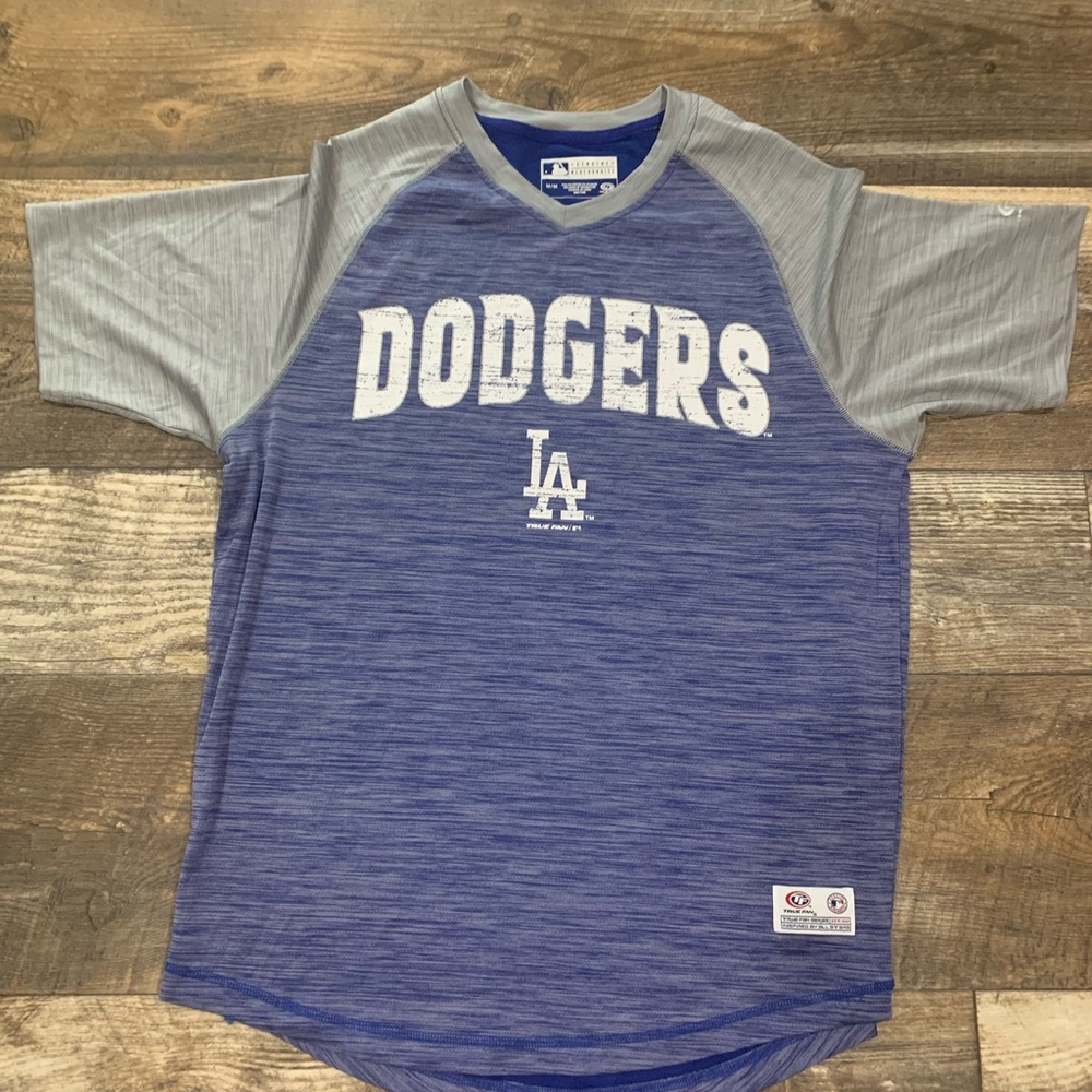 True Fan LA Dodgers women’s size medium cool wick shirt